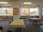 鷹取中学校図書館改装後01