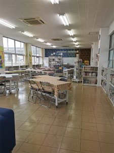 西深津小学校図書館改装後06