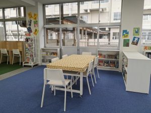 城東中学校図書館改装06