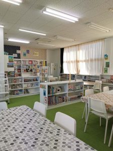 福山市立金江小学校図書館改装後04